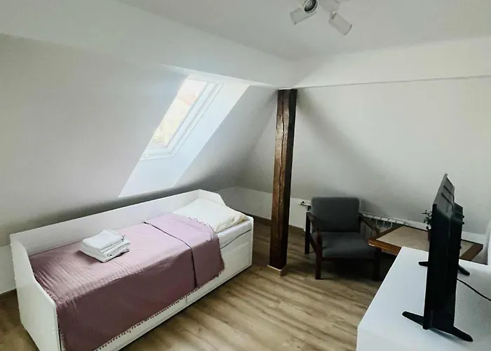 Gosia Necel Quarto em Acomodações Particulares